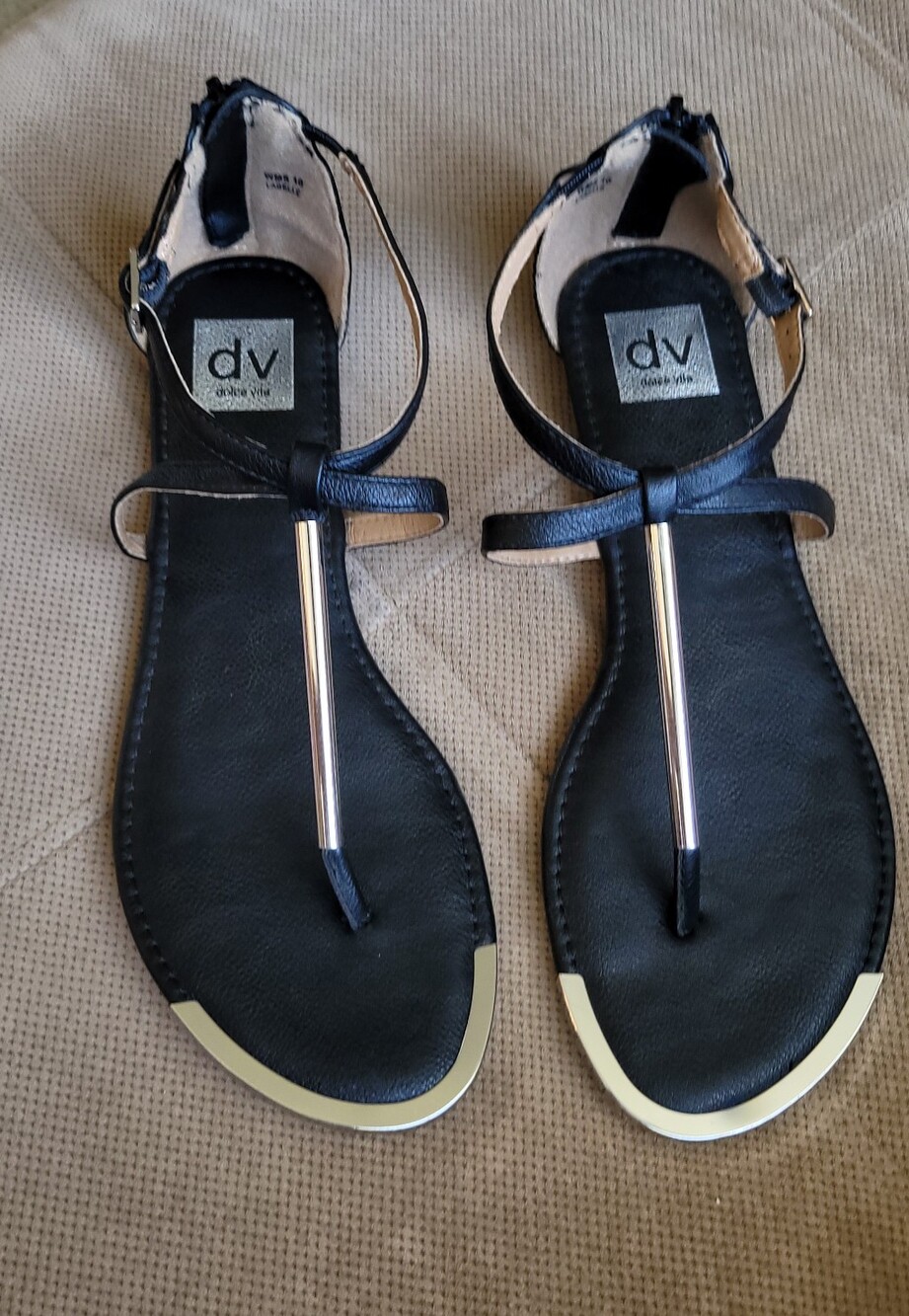 Dolce Vita Black Flats With Silver Accents 8 1/2